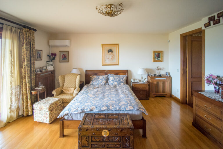 Master Bedroom 4