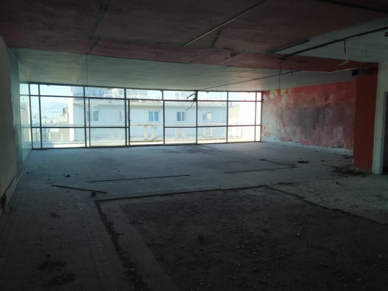 9th floor e