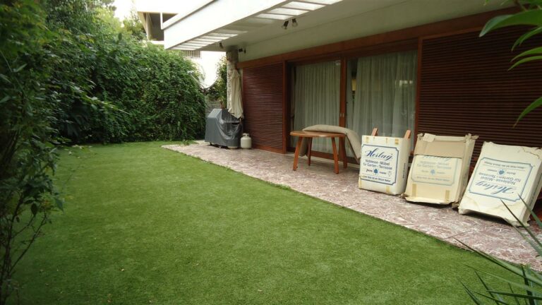 garden b