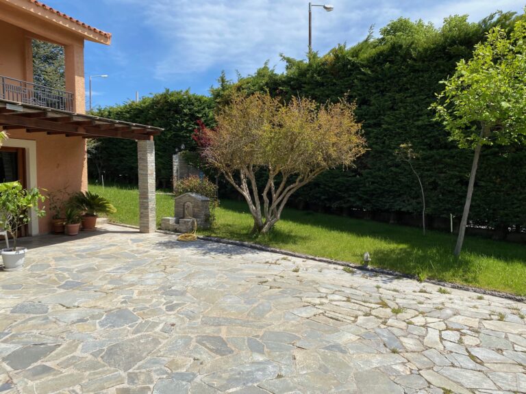 courtyard b