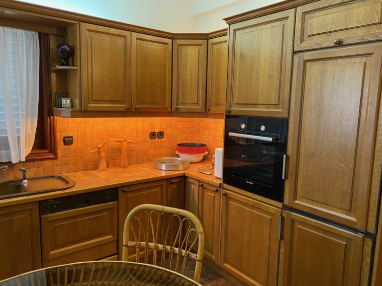 kitchen a